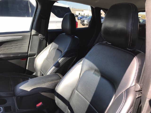 Used 2024 Ford Escape Platinum AWD/4WD image 30