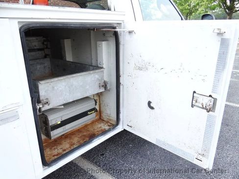 Used 2004 Ford F350 2WD Regular Cab Super Duty image 24