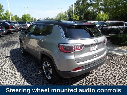 Used 2018 Jeep Compass Limited w/ Navigation Group AWD/4WD image 8