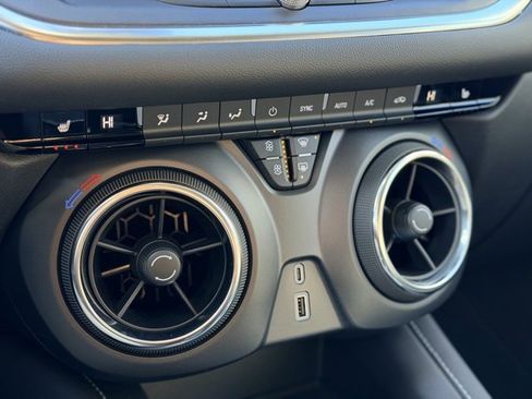 Certified 2024 Chevrolet Blazer LT image 15