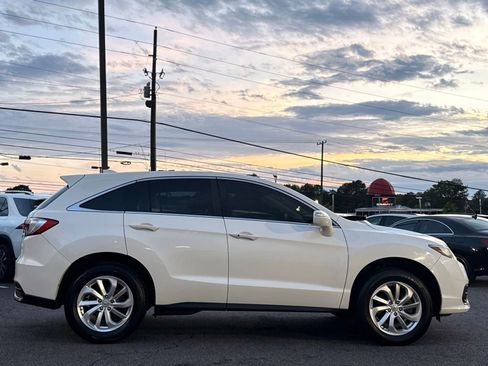 Used 2018 Acura RDX FWD w/ Technology Package image 6