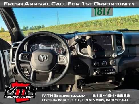 Used 2023 RAM 2500 Big Horn w/ Level 1 Equipment Group AWD/4WD image 11