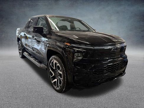 New 2024 Chevrolet Silverado EV RST AWD/4WD image 4