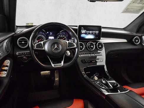 Used 2019 Mercedes-Benz GLC 63 AMG 4MATIC image 20