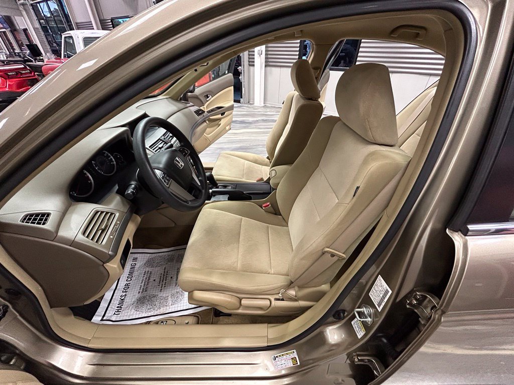 Used 2009 Honda Accord LX image 45