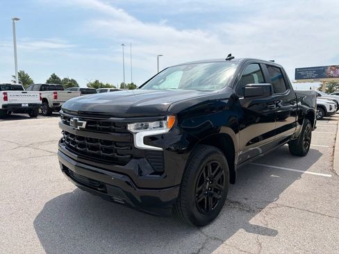 Used 2024 Chevrolet Silverado 1500 RST w/ LPO, Dark Essentials Package AWD/4WD image 7