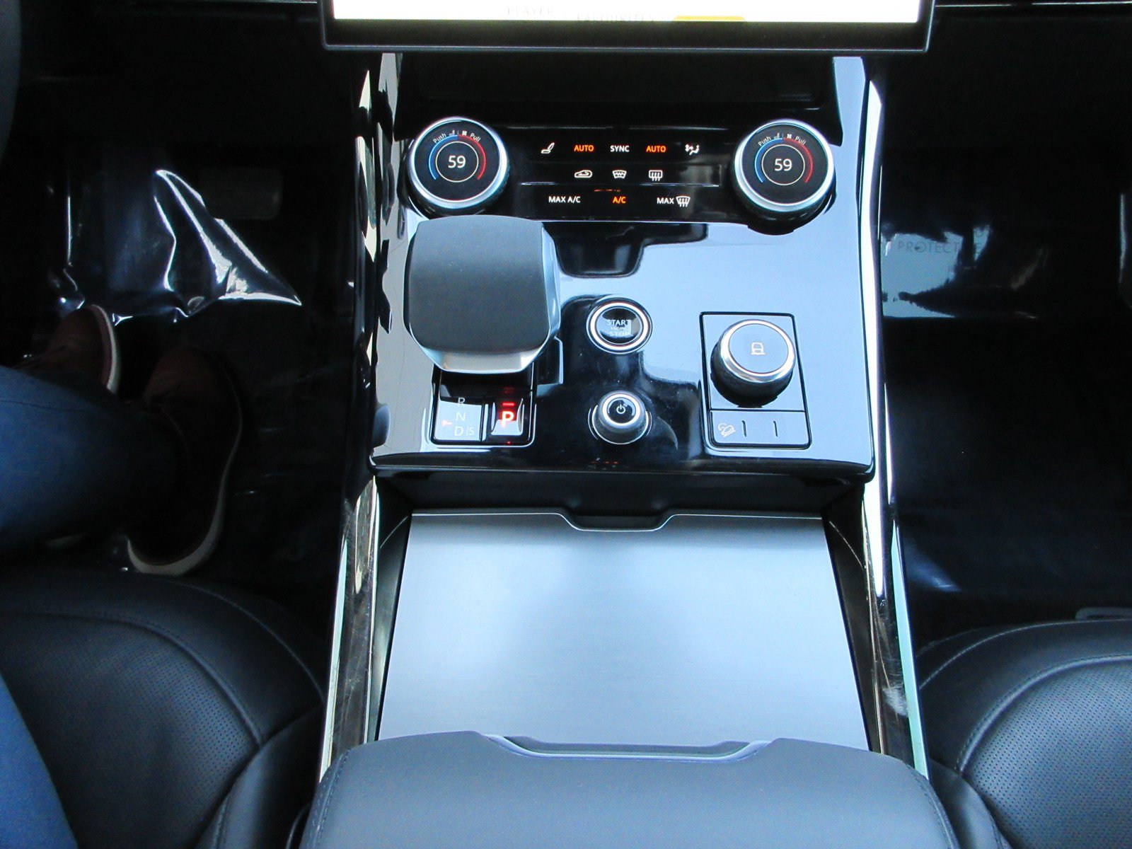 Used 2023 Land Rover Range Rover Sport SE AWD/4WD image 42