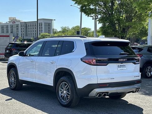 Used 2025 GMC Acadia Elevation AWD/4WD image 4