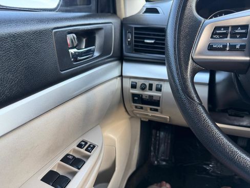 Used 2012 Subaru Legacy 2.5i image 21