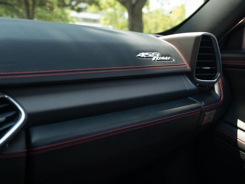 Used 2012 Ferrari 458 Italia Coupe RWD image 44