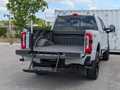 New 2026 Ford F250 Platinum AWD/4WD image 14