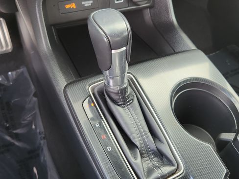 Used 2023 Honda Civic Sport image 22