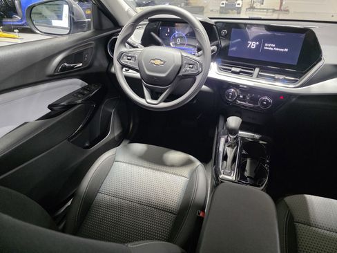 New 2026 Chevrolet Trax LT image 19