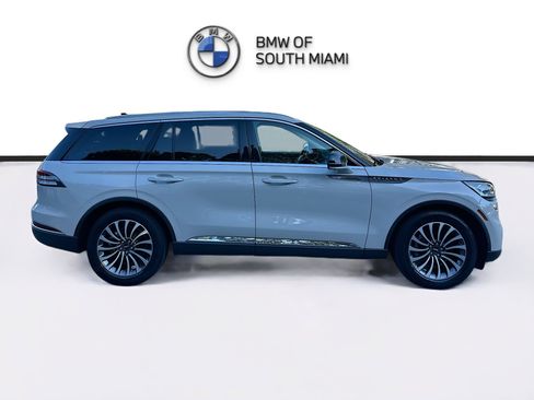 Used 2022 Lincoln Aviator Reserve w/ Elements Package Plus image 8