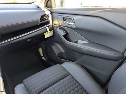 New 2026 Nissan Rogue SV image 19