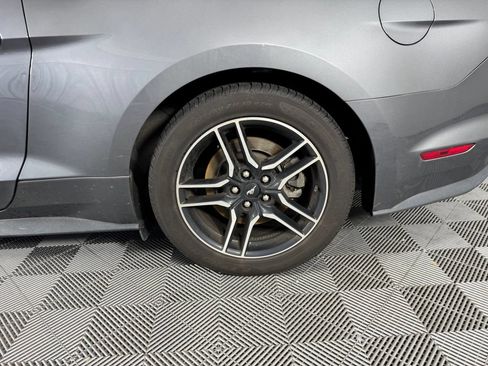 Used 2022 Ford Mustang GT Premium RWD image 13