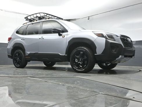 Certified 2025 Subaru Forester Wilderness w/ Wilderness Package AWD/4WD image 38
