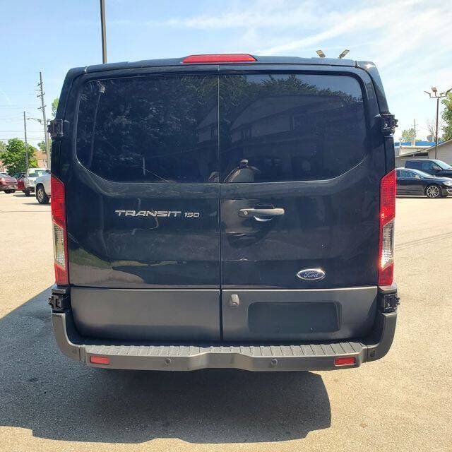 Used 2018 Ford Transit 150 130 Low Roof RWD image 5