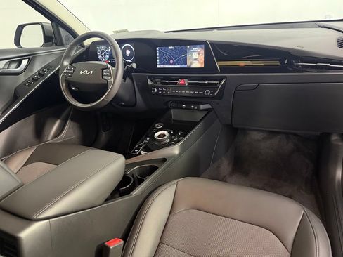 Used 2024 Kia Niro Wind FWD image 15