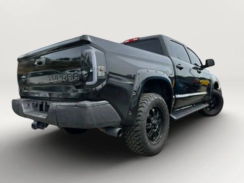 Used 2016 Toyota Tundra SR5 w/ SR5 Upgrade Package AWD/4WD image 2