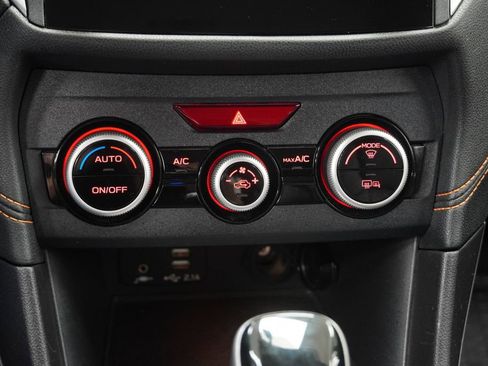 Used 2023 Subaru Crosstrek 2.0i Premium image 35