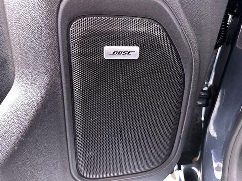 Used 2019 GMC Sierra 1500 SLT image 25