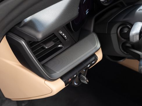 Used 2024 Porsche 911 Carrera S image 16