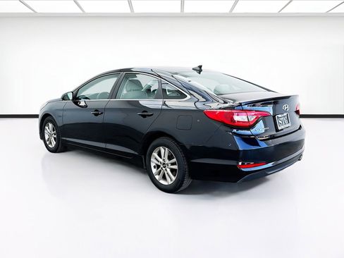 Used 2017 Hyundai Sonata SE FWD image 6