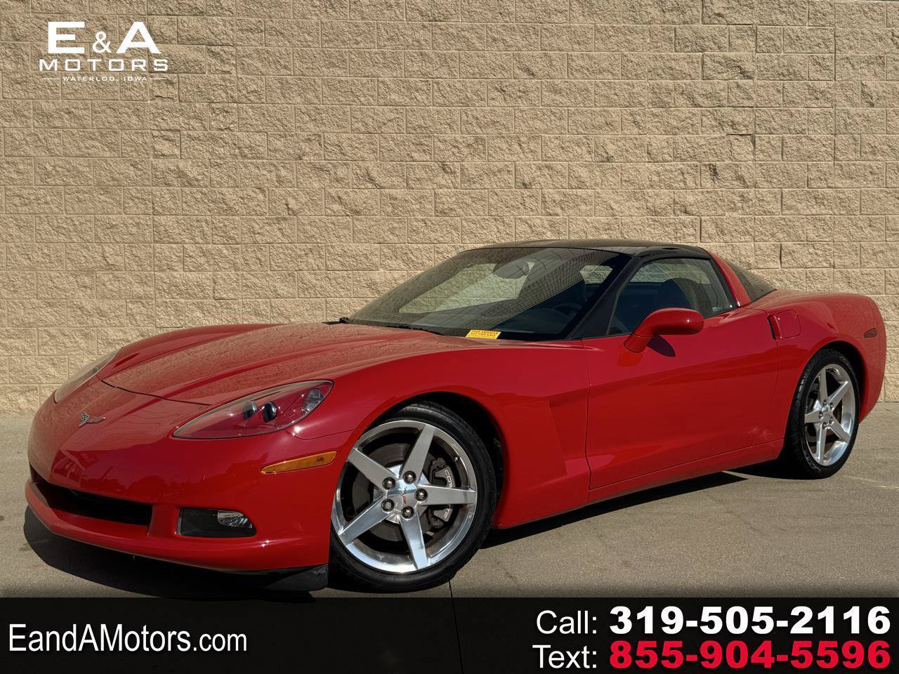 Used 2005 Chevrolet Corvette Coupe w/ Preferred Equipment Group RWD image 1