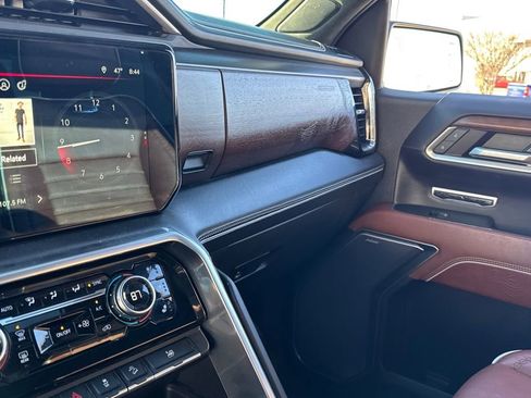 Used 2022 GMC Sierra 1500 Denali Ultimate image 24