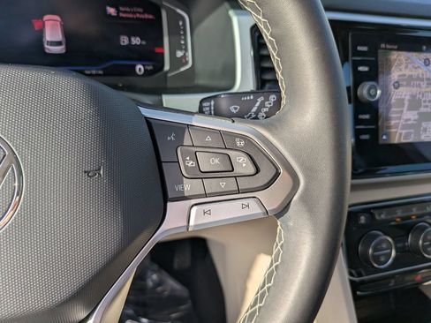 Certified 2023 Volkswagen Atlas SEL AWD/4WD image 31