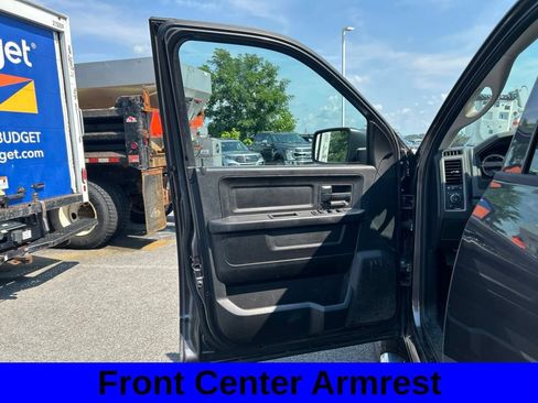 Used 2019 RAM 1500 Express w/ Express Value Package AWD/4WD image 14