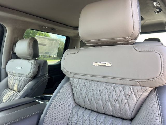 New 2026 Ford F450 Platinum w/ Platinum Plus Package AWD/4WD image 19