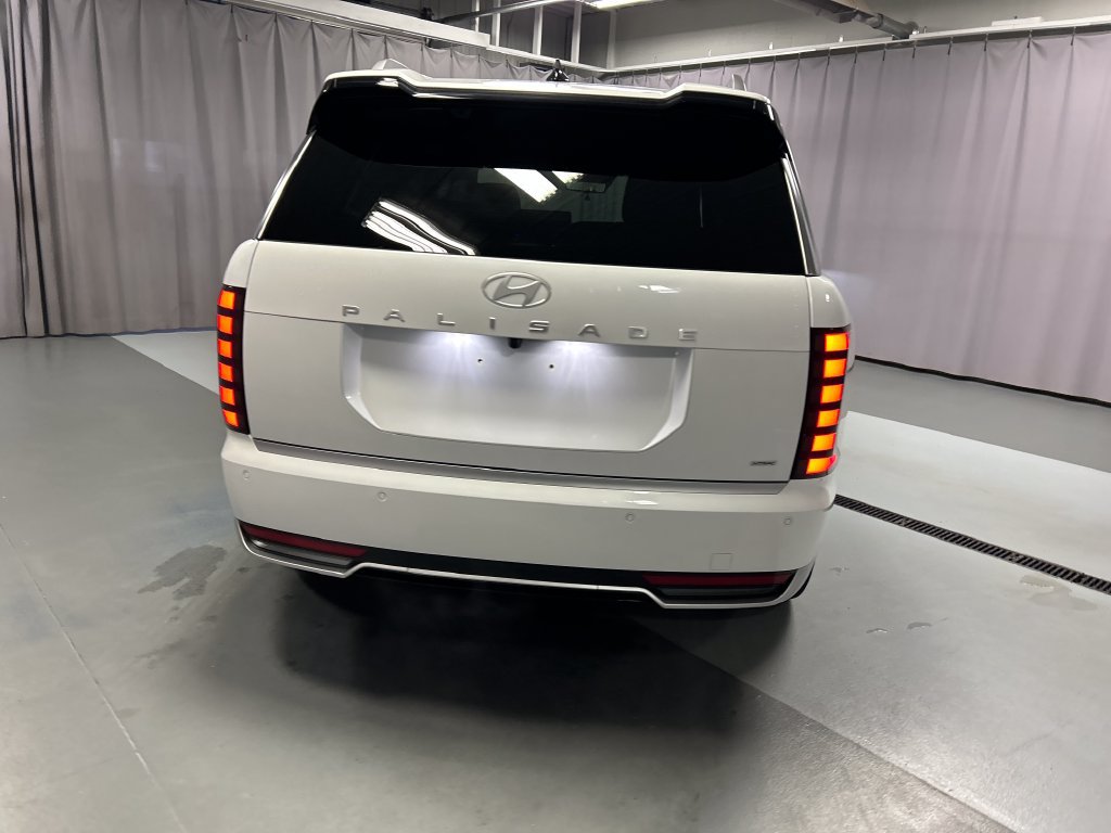 Used 2026 Hyundai Palisade Calligraphy AWD/4WD image 6