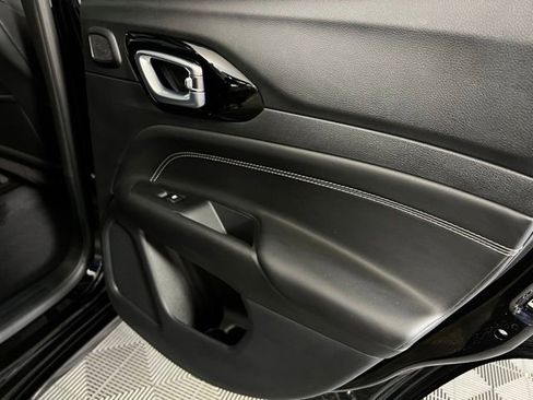 Used 2023 Jeep Compass High Altitude w/ Driver Assist Group I image 28