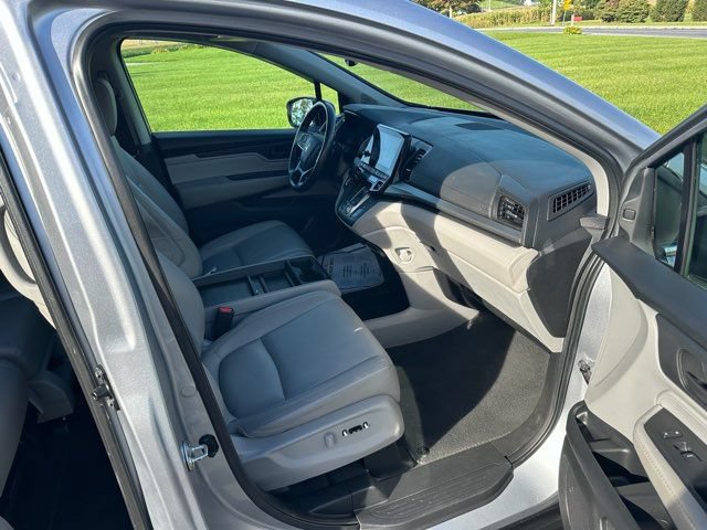 Used 2018 Honda Odyssey EX-L image 19