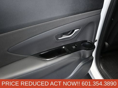 Used 2022 Hyundai Santa Cruz Limited AWD/4WD image 15