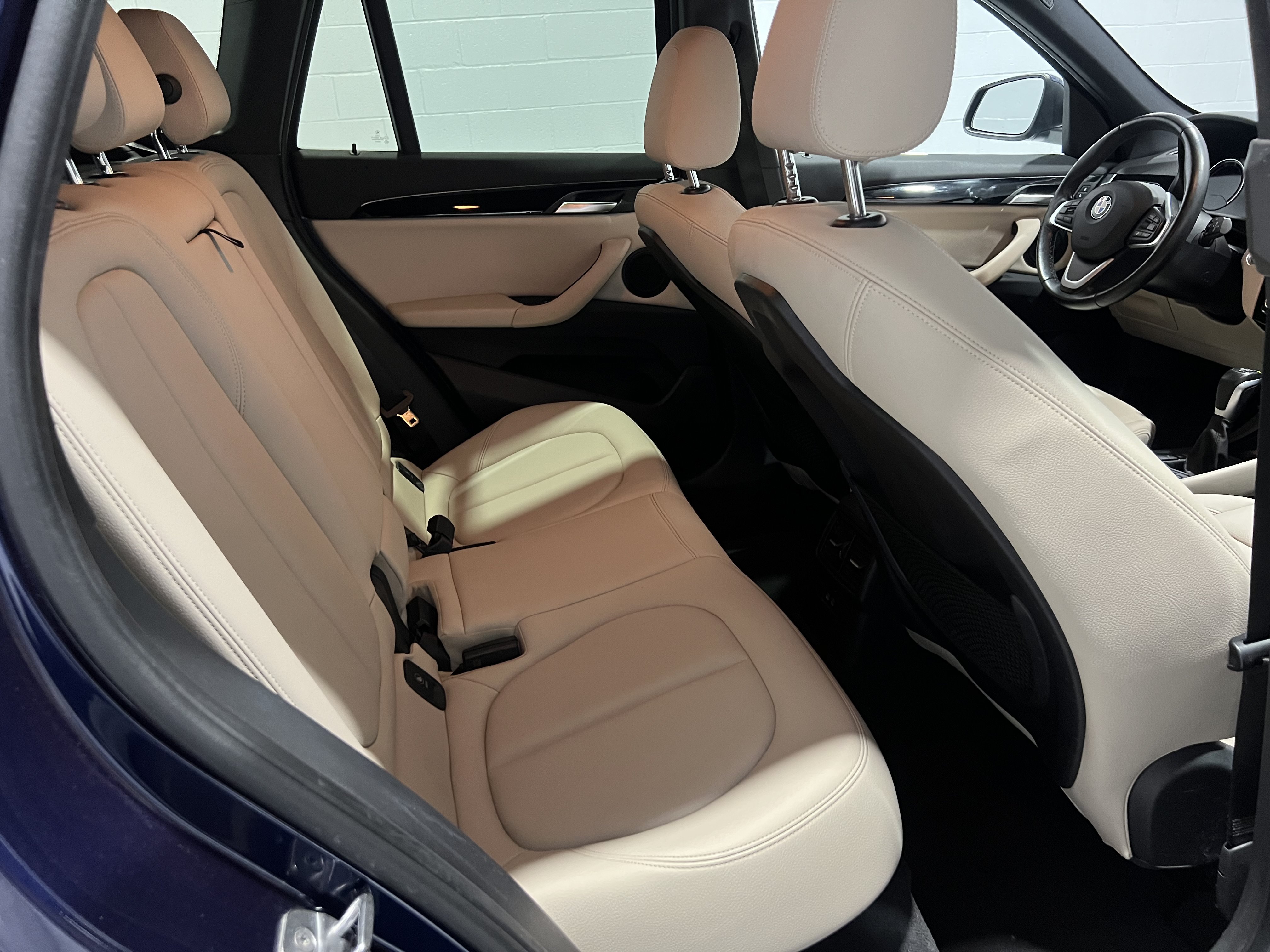Used 2018 BMW X1 sDrive28i FWD image 19