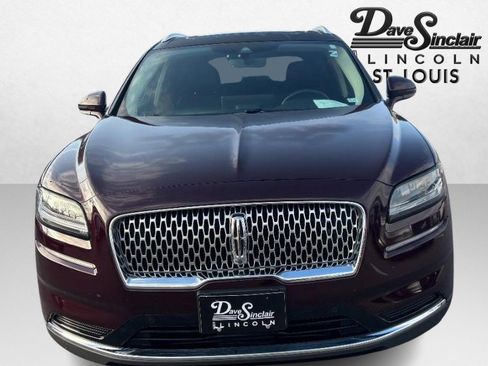 Used 2022 Lincoln Nautilus Reserve image 2