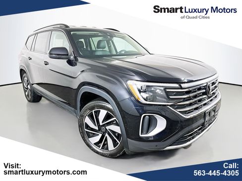 Used 2024 Volkswagen Atlas SE image 1