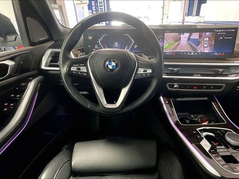 Used 2026 BMW X5 xDrive40i AWD/4WD image 17