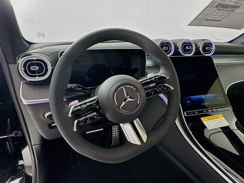 New 2026 Mercedes-Benz GLC 300 image 12