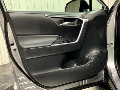 Certified 2025 Toyota RAV4 XLE image 24