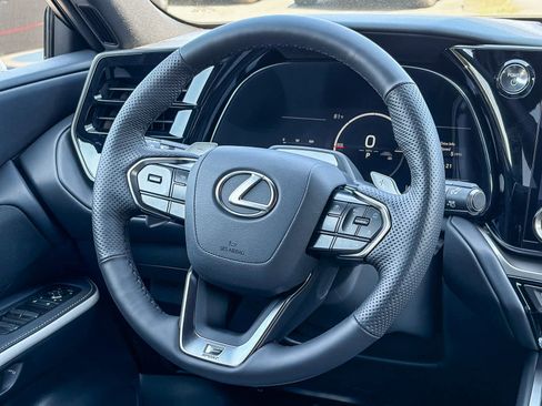 New 2026 Lexus TX 500h AWD image 16