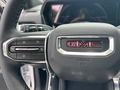 New 2026 GMC Terrain Elevation w/ Technology Package II FWD image 25