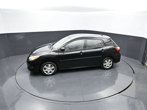 Used 2010 Toyota Matrix S AWD/4WD image 22