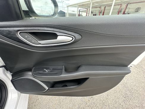 Used 2022 Alfa Romeo Giulia Sprint image 29