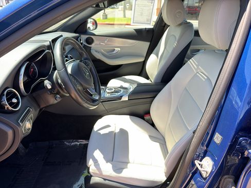 Used 2018 Mercedes-Benz C 300 Sedan image 14
