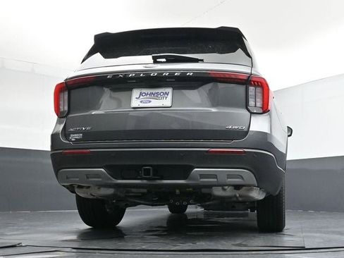 New 2026 Ford Explorer Active w/ Active Comfort Package image 30