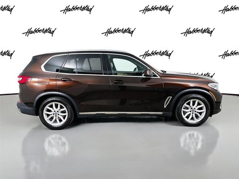 Used 2019 BMW X5 xDrive40i image 4